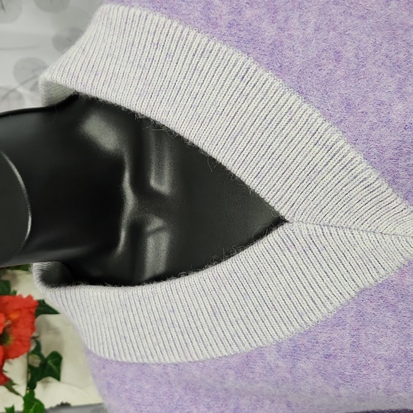 Lululemon Alpaca Wool-Blend V-Neck Sweater - Picture 4 of 9